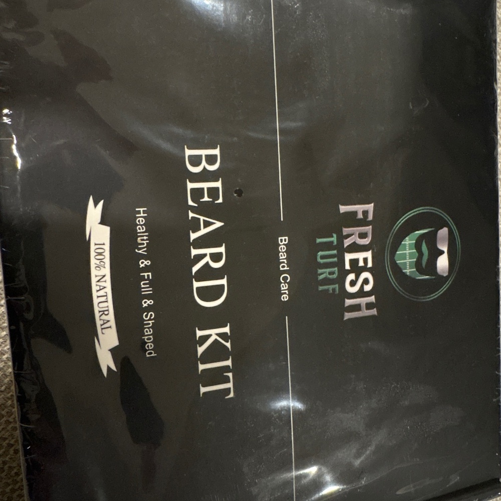 Men's beard kit with beard wash, oil, balm, comb, scissors, roller & travel bag